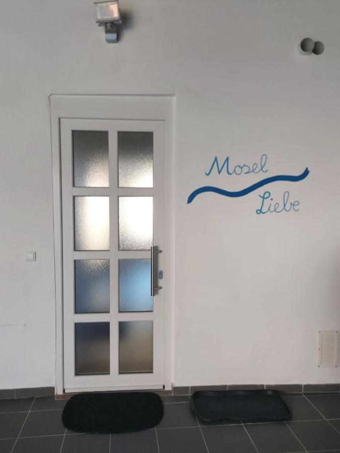 Ferienwohnung Moselliebe Zell Exterior foto